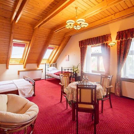 Apartamenty Galeria Trunkow Białowieża Exterior foto