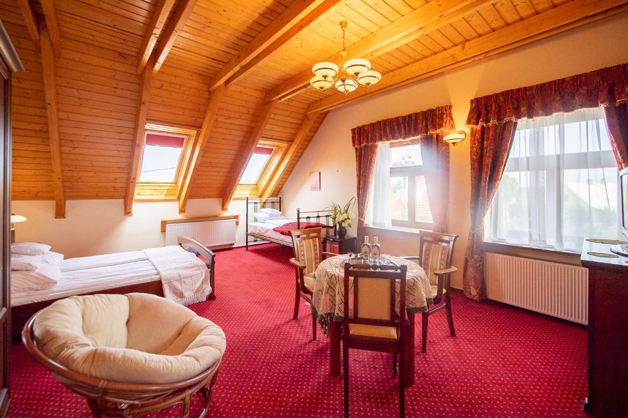 Apartamenty Galeria Trunkow Białowieża Exterior foto